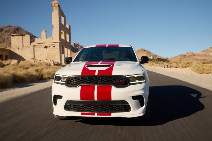 Dodge Durango 2027 llega optimizado manteniendo solo a su motor V8