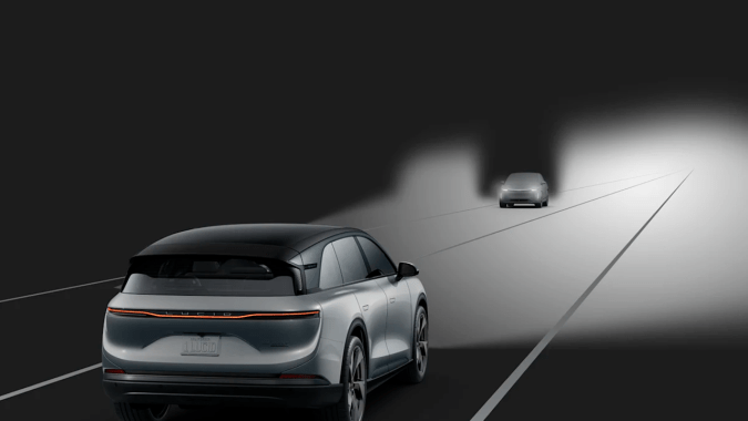 Lucid Gravity sube el nivel tecnológico con la conducción manos libres