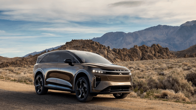 Lucid Gravity sube el nivel tecnológico con la conducción manos libres