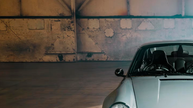 Theon Design Crayon Grey Porsche 911 revive el poder retro