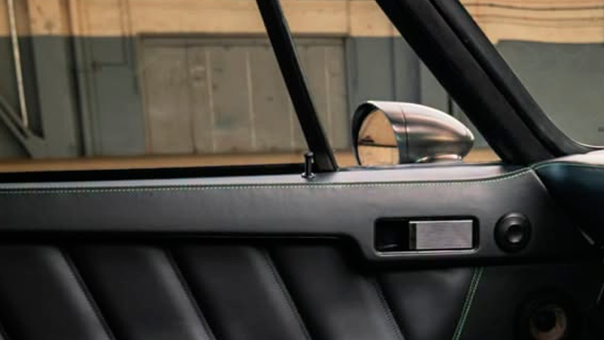 Theon Design Crayon Grey Porsche 911 revive el poder retro