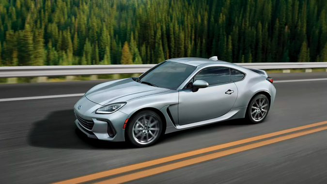 Subaru BRZ 2027 mantiene viva la deportividad japonesa