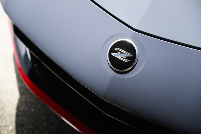 Nissan Z Nismo 2027 recupera la transmisión manual tan esperada