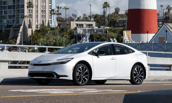 oyota Prius 2027 llega con diseño optimizado para una mejor eficiencia