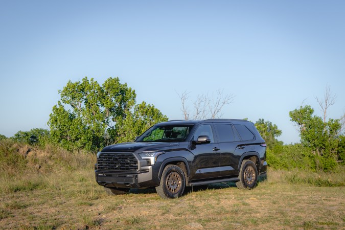 Toyota Sequoia 2027 se renueva para la aventura con el paquete Trailhunter
