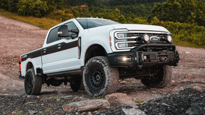 AEV FX370 es una alternativa accesible para modificar las Super Duty