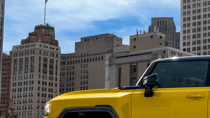 GMC Hummer Icon EV 25 muestra sus grandes capacidades