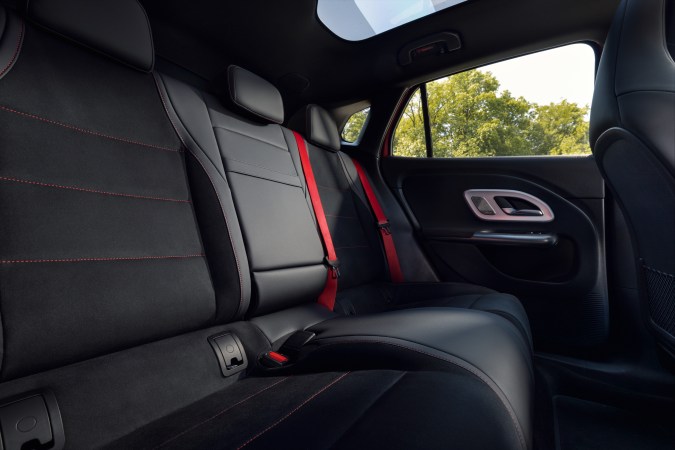 Mercedes-Benz GLA logra un diseño más elegante sin perder deportividad