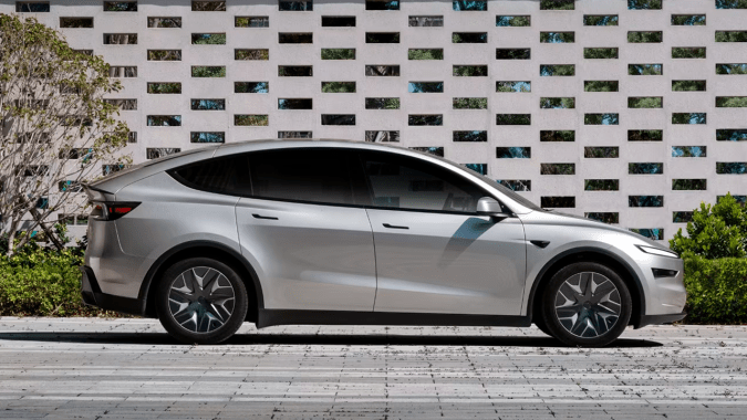 Tesla Model YL: más espacio, misma filosofía