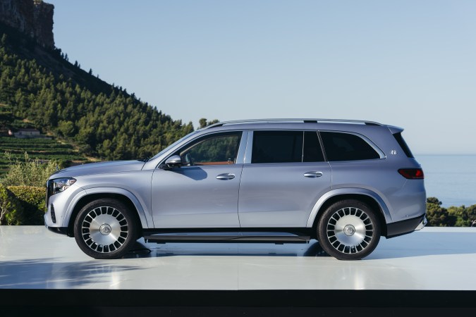 Mercedes-Maybach GLS 2027 transmite exclusividad en su exterior e interior