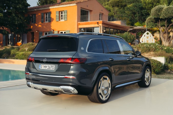 Mercedes-Maybach GLS 2027 transmite exclusividad en su exterior e interior