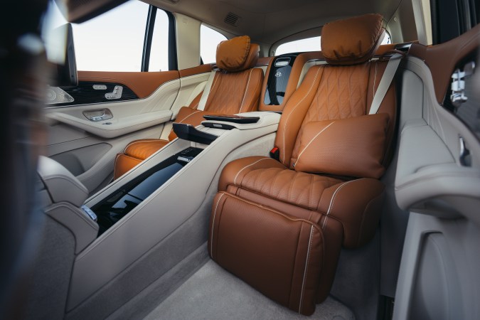 Mercedes-Maybach GLS 2027 transmite exclusividad en su exterior e interior