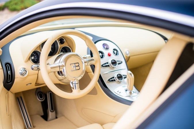 Bugatti revive al Veyron después de 20 años de historia