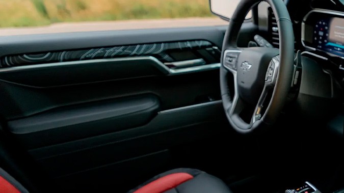 Callaway-Warloch Chevrolet Silverado Launch Edition 2026: lujo y potencia extrema