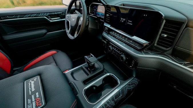 Callaway-Warloch Chevrolet Silverado Launch Edition 2026: lujo y potencia extrema
