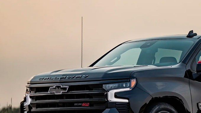 Callaway-Warloch Chevrolet Silverado Launch Edition 2026: lujo y potencia extrema
