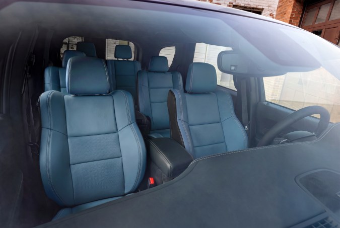 Dodge lanza el programa Jailbreak y el concepto Durango R/T 392 Smokescreen