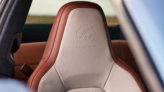 Porsche 911 Turbo S Land Down Under mezcla el arte y la ingenieria