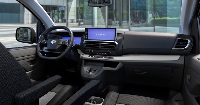 Ram ProMaster City 2027 sigue siendo una de las furgonetas más prácticas