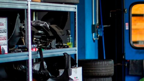 BTS Porsche 911 Indecent 009.