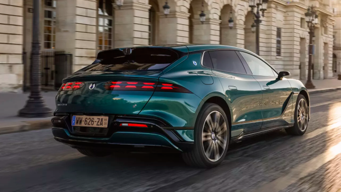 Denza Z9GT: potencia, lujo y carga rápida de última generación
