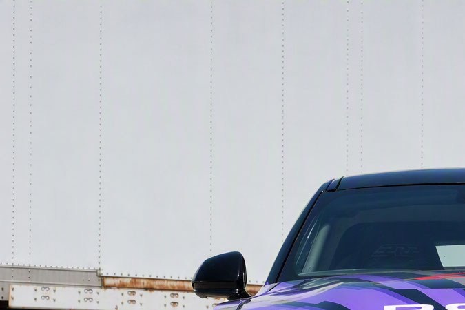 Dos Dodge Chargers, dos maneras diferentes de hacer drift