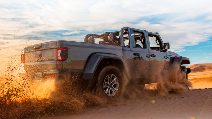 Jeep en busca de seguir conquistando el desierto con sus vehículos