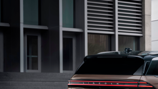 Lincoln Nautilus 2027 maximiza su exterior con detalles elegantes
