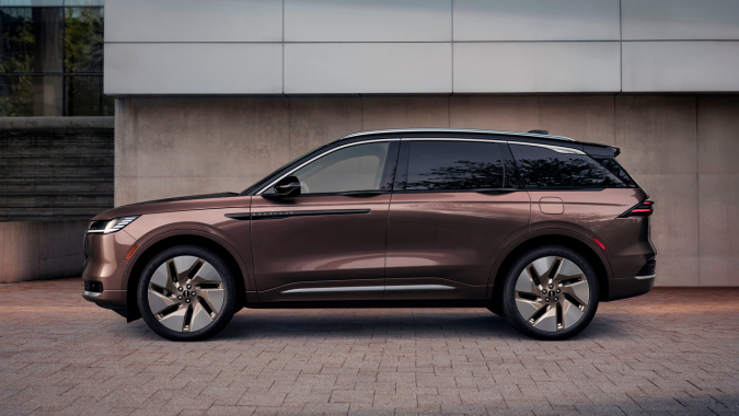 Lincoln Nautilus 2027 maximiza su exterior con detalles elegantes