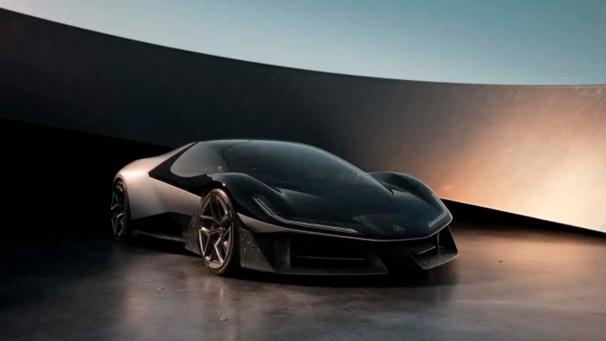 Lotus Esprit regresa con todo el poder a gasolina