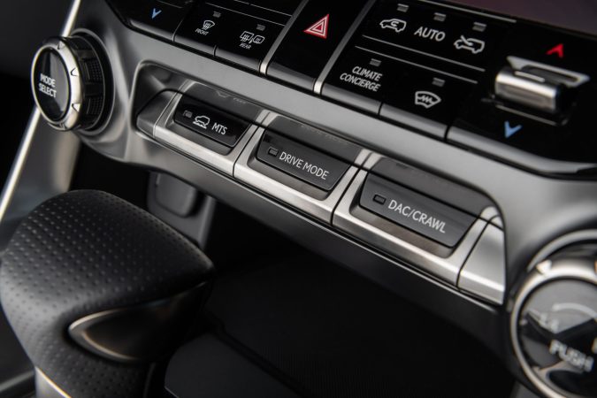 Lexus LX 2027 tiene nuevas configuraciones que mejoran su capacidad