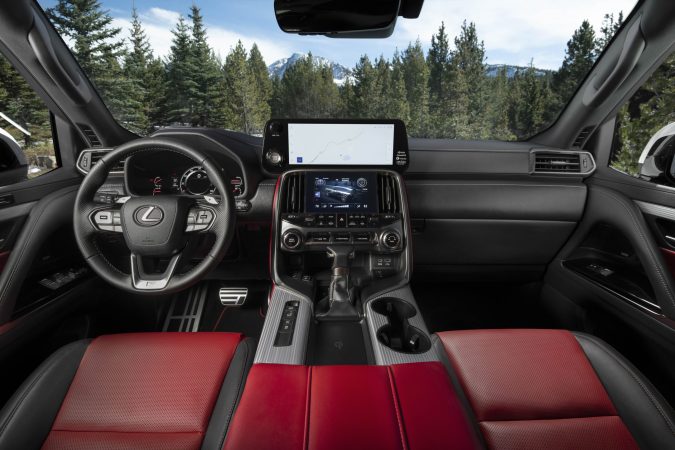 Lexus LX 2027 tiene nuevas configuraciones que mejoran su capacidad