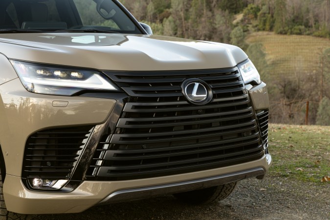 Lexus LX 2027 tiene nuevas configuraciones que mejoran su capacidad