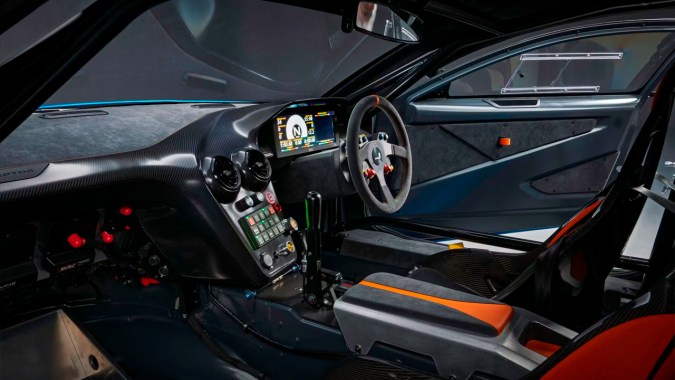 Jensen Interceptor GTX: el regreso más salvaje de un clásico británico
