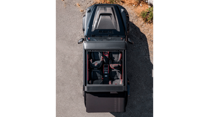 BRABUS 900 Rocket Edition Cabrio es una bestia descapotable