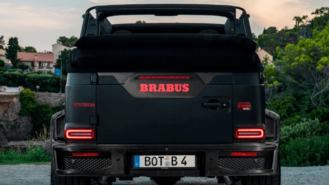 BRABUS 900 Rocket Edition Cabrio es una bestia descapotable