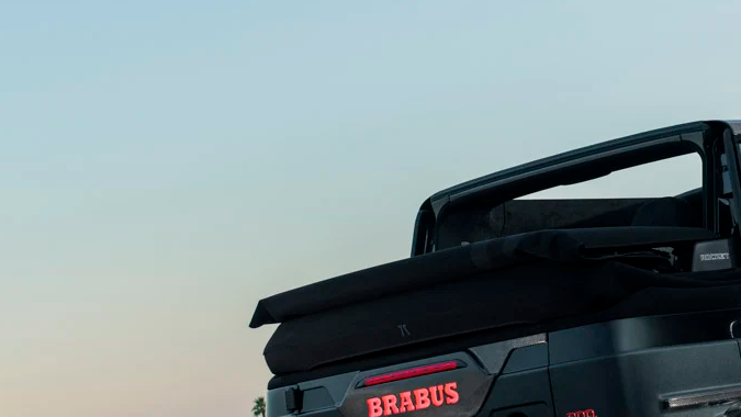 BRABUS 900 Rocket Edition Cabrio es una bestia descapotable