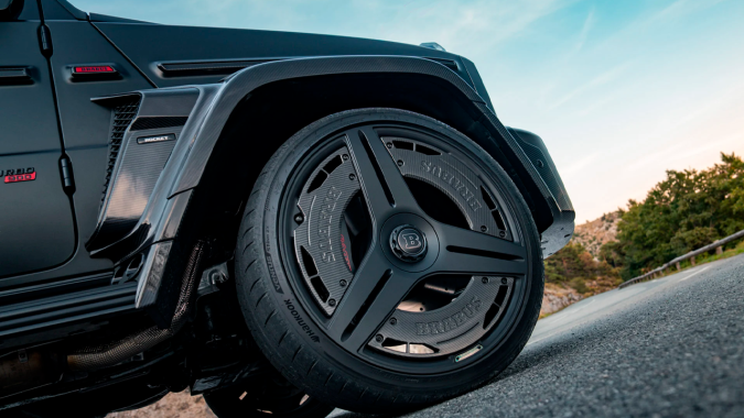 BRABUS 900 Rocket Edition Cabrio es una bestia descapotable