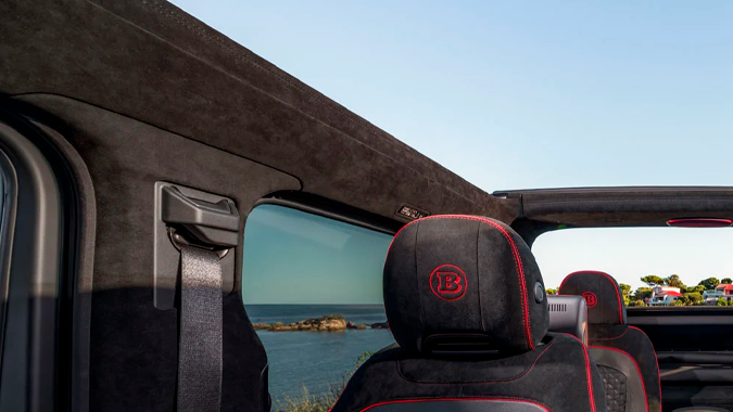 BRABUS 900 Rocket Edition Cabrio es una bestia descapotable