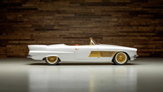 El Cadillac Elegante de 1953 es el Cadillac más caro vendido en una subasta pública