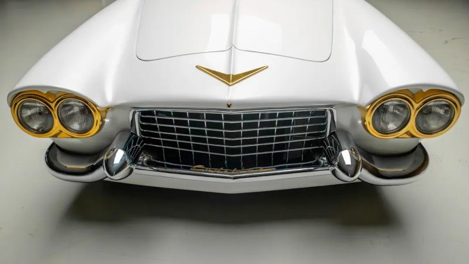 El Cadillac Elegante de 1953 es el Cadillac más caro vendido en una subasta pública