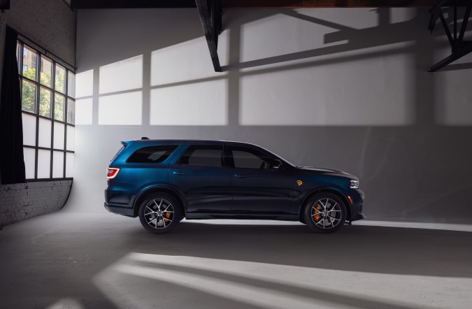 El nuevo Dodge Durango 2027 After Dark no quiere ser discreto