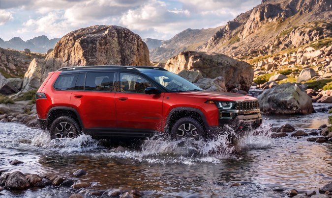 Jeep Cherokee Trailhawk 2027: el SUV híbrido capaz de todo