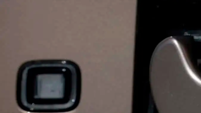 PRS y John Mayer presentan ocho guitarras inspiradas en Land Rover