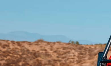 PRS y John Mayer presentan ocho guitarras inspiradas en Land Rover