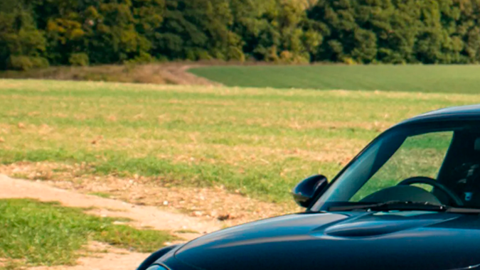 Rocketeer convirtió al Mazda Miata en un pequeño monstruo con motor V6