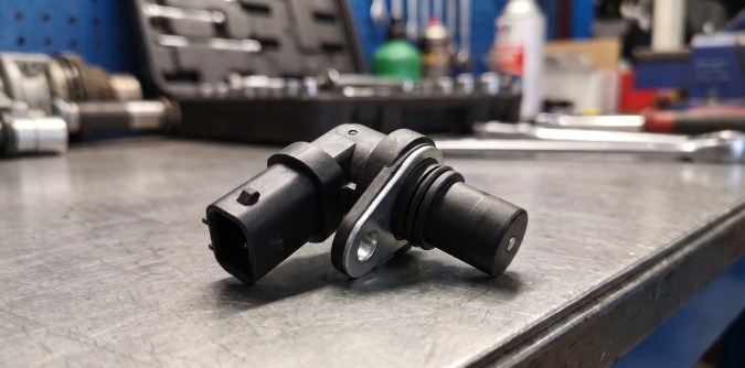 Sensor CKP, también llamado sensor de posición del cigüeñal o Crankshaft Position Sensor