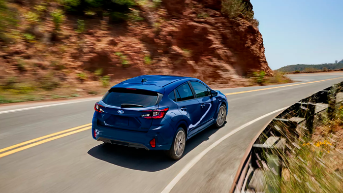 Subaru Impreza 2027 revive su versión estándar con tracción integral