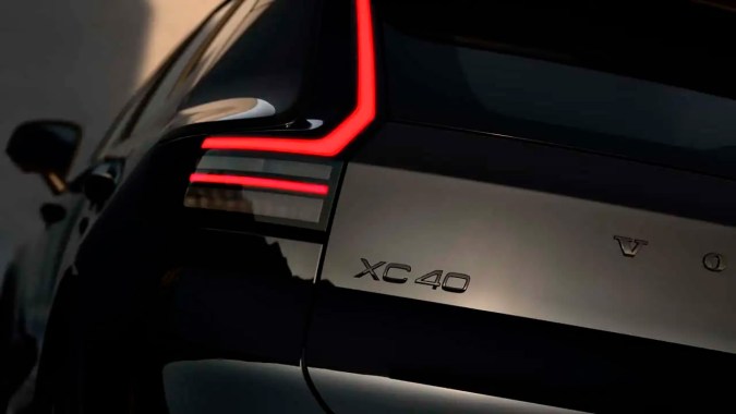 Volvo XC40 2027 cambia de cara para una nueva etapa