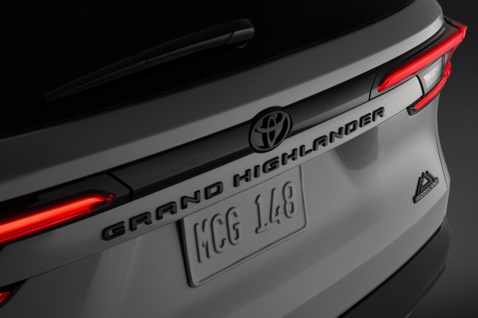 Toyota Highlander 2027 añade capacidades todoterreno con la versión Woodland
